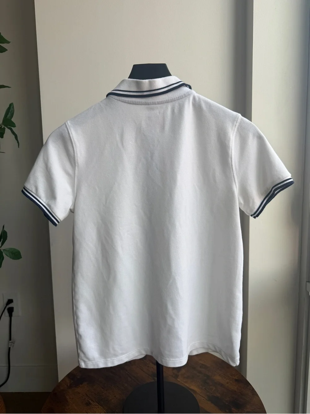 Cat & Jack Boys White Polo Navy Trim Size L (10-12)